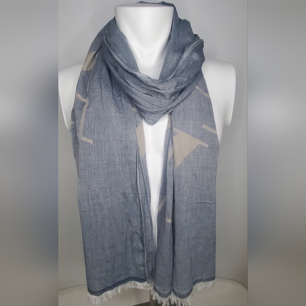 AX Armani Exchange - Large Men's Gray Fringed Scarf